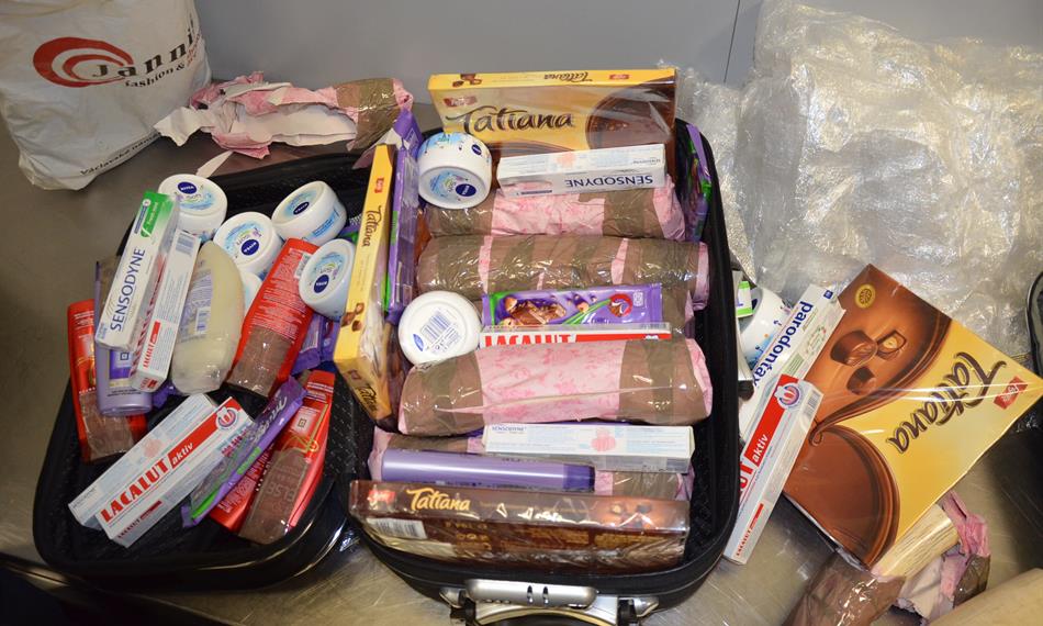 2014-2-24-12205. foto-sloní kly.jpg